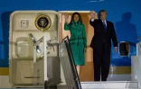 Le président américain Donald Trump (d) et son épouse Melania (g) à leur arrivée à Varsovie, le 5 juillet 2017