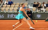 La N.1 mondiale Aryna Sabalenka opposée à Kamilla Rakhimova pour son entrée en lice à Roland-Garros, le 25 mai 2025 