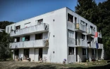 Photo du centre d'hébergement d'urgence pour migrants (CHUM) de Bonnelles, en région parisienne, prise le 28 août 2018