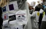 Une infirmière manifeste à Paris, le 20 novembre 2018