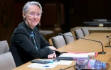 L'ancienne Première ministre Elisabeth Borne avant son audition par la comission des finances du Sénat sur le dérapage budgétaire, à Paris le 15 novembre 2024