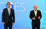 Les candidats à la présidence du Brésil, Flavio Bolsonaro (g.) et Luiz Inacio Lula da Silva, lors d’un débat présidentiel avant le second tour, le 23 octobre 2026 à Rio de Janeiro