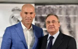 Zinedine Zidane, nommé nouvel entraîneur du Real Madrid pose avec le président du club le président Florentino Pérez, le 4 janvier 2016 à Madrid