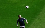 Antoine Griezmann lors d'un entraînement avec l'équipe de France le 15 juin 2018 à Kazan