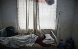 Ronaldo Mbuh sur son lit d'hôpital à Buea, le 4 octobre 2018