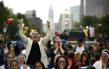 La foule des fidèles sur le passage du pape le 26 septembre 2015 à Philadelphie pour le "Festival des familles"
