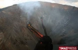 Lundi 15 Décembre 2008


Le piton de la Fournaise est entré en éruption vers 2 heures 45 ce lundi 15 décembre
 2008
