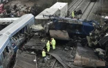 Sur les lieux de l'accident de train, à Larissa, le 2 mars 2023