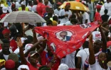 Des partisans du candidat à la présidentielle Alexander Cummings lors d'un rassemblement à Monrovia, le 7 octobre 2017 au Liberia