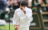 Novak Djokovic après sa défaite en finale de Wimbledon face à l'Espagnol Carlos Alcaraz, le 16 juillet 2023 à Londres