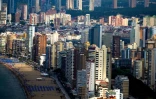 Vue de la station balnéaire de Bénidorm, en Espagne, le 7 juin 2022