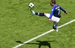 Le Français Antoine Griezmann face aux Australiens, à Kazan, le 16 juin 2018