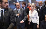 Le président François Hollande et la secrétaire générale sortante de la Confédération européenne des syndicats (CES), Bernadette Ségol, à la Mutualité à Paris le 29 septembre 2015