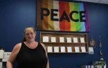 Kate Colby, 44 ans, propriétaire d'un magasin de cadeaux à Berkeley Springs, en Virginie-Occidentale, le 31 juillet 2025