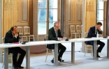 Le secrétaire général de la CGT Philippe Martinez (g), le secrétaire général de la CFDT Laurent Berger et le président du Medef, Geoffroy Roux de Bezieux lors d'une réunion à l'Elysée, le 4 juin 2020 à Paris