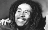 Le chanteur jamaĂŻcain Bob Marley en 1976