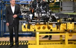 Le chancelier allemand Olaf Scholz visite une usine Opel, qui fête ses 125 ans, le 8 juin 2024 à Ruesselsheim, dans l'ouest de l'Allemagne