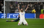 La joie de Karim Benzema, auteur des 3 buts de la victoire du Real Madrid, 3-1 face au Paris Saint-Germain, qui permet aux Madrilènes de se qualifier pour les quarts de finale de la Ligue des Champions, le 9 mars 2022 au Stade Santiago Bernabeu