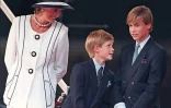 Diana avec ses fils William et Harry à Londres, le 19 août 1995