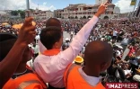 Lundi 2 fevrier 2009
 Antananarivo meeting du maire Andry Rajoelina devant 10000 personnes sur la place du 13 mai