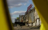 Un centre commercial détruit à Kherson, ville occupée par l'armée russe, le 20 juillet 2022 dans le sud de l'Ukraine