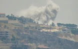 Des volutes de fumée se dégagent lors d'un bombardement israélien sur le village de Khiam, à la frontière sud du Liban, le 5 juin 2024