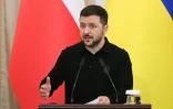 Le président ukrainien Volodymyr Zelensky lors d'une conférence de presse à Lviv, le 17 décembre 2024 en Ukraine