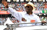 Le président ivoirien Alassane Ouattara, en meeting le 22 juin 2025 au stade olympique d'Ebimpé d'Abidjan