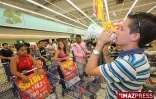 Les étudiants à Carrefour