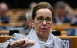 L'eurodéputée française Fabienne Keller participe à une séance plénière au Parlement européen à Bruxelles, le 10 avril 2024