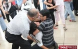 Mardi 24 Février 2009

La cour d'Assises a annulé pour vice de forme toute la procédure qui avait conduit à la mise en examen des 4 hommes pour assassinat dans l'affaire de la tuerie de Fenoarivo près d'Antana