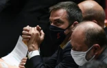 Olivier Veran lors des questions au gouvernement à l'Assemblée natioale le 6 octobre 2020 à Paris