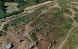 Vue aérienne des Mégalithes de Carnac, le 4 juillet 2025 dans le Morbihan