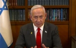 Cette image extraite d'une vidéo diffusée par le Bureau de presse du gouvernement israélien (GPO) montre le Premier ministre Benjamin Netanyahu prononçant un discours télévisé à Jérusalem le 18 janvier 2025