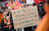Manifestation contre la réforme des retraites, le 1er avril 2023 à Vire dans le Calvados 
