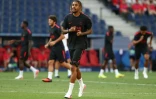 L'attaquant Bradley Barcola à l'entraînement avec le Paris SG avant la finale de la Supercoupe d'Europe le 11 août 2026 à Salzbourg (Autriche)
