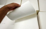 Des livres le 13 septembre 2016 à Toulouse en braille utilisé par quelques milliers de personnes en France sur 1,7 million de personnes souffrant d'un handicap visuel