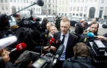 Le procureur Jakob Buch-Jepsen parle à la presse avant l'ouverture du procès de Peter Madsen à Copenhague, le 8 mares 2018