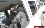 Jeudi 7 mai 2009 - Un important dispositif de police a été déployé au tribunal de Saint-Denis pour la présentation de Juliano Verbard et de ses complices