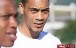 Mercredi 3 Juin 2009

Guillaume Hoarau  rencontre des jeunes footballeurs saint-paulois