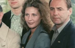 (g-d) le réalisateur Wim Wenders (g), l'actrice Solveig Dommartin c) et l'acteur Bruno Ganz lors de la présentation du film "Les Ailes du désir", le 17 mai 1987 au Festival de Cannes