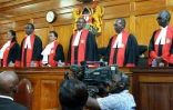 Les juges de la Cour suprême du Kenya, qui ont annoncé l'annulation de la présidentielle du 8 août et ordonné la tenue d'un nouveau scrutin, le 1er septembre 2017.