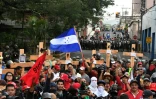 Des partisans du candidat de l'opposition à la présidentielle Salvador Nasralla manifestent, le 20 décembre 2017 à Tegucigalpa, au Honduras