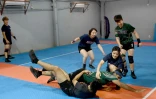 Un groupe pratiquant le kabbadi le 23 mai 2022 à Hong Kong