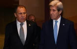 Les ministres russe, Sergueï Lavro, et américain, John Kerry le 17 novembre 2016 à Lima