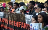 Marche le 7 novembre 2015 à la mémoire de trois jeunes tués dans un échange de tirs à l'arme automatique dans la cité des Lauriers à Marseille le 24 octobre 2015