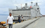 Le navire-hôpital KRI Soeharso amarré à Palu le 6 octobre 2018.
