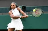 L'Américaine Serena Williams lors de son huitième de finale contre la Russe Svetlana Kuznetsova, en 8e de finale de Wimbledon à Londres, le 4 juillet 2016