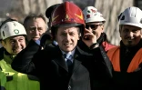 Le Premier ministre italien Giuseppe Conte à Gênes sur le site du pont effondré le 8 février 2019