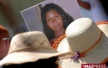 Samedi 22 août 2009 

Marche blanche à Saint-Pierre en mémoire d'Élodie Boudia, 19 ans, assassinée par son ex-compagnon le jeudi 30 juillet à la Petite Île